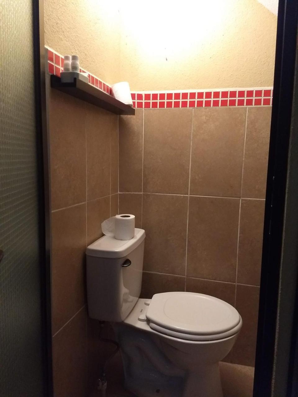 Bed and Breakfast Give House Guatemala City Екстер'єр фото