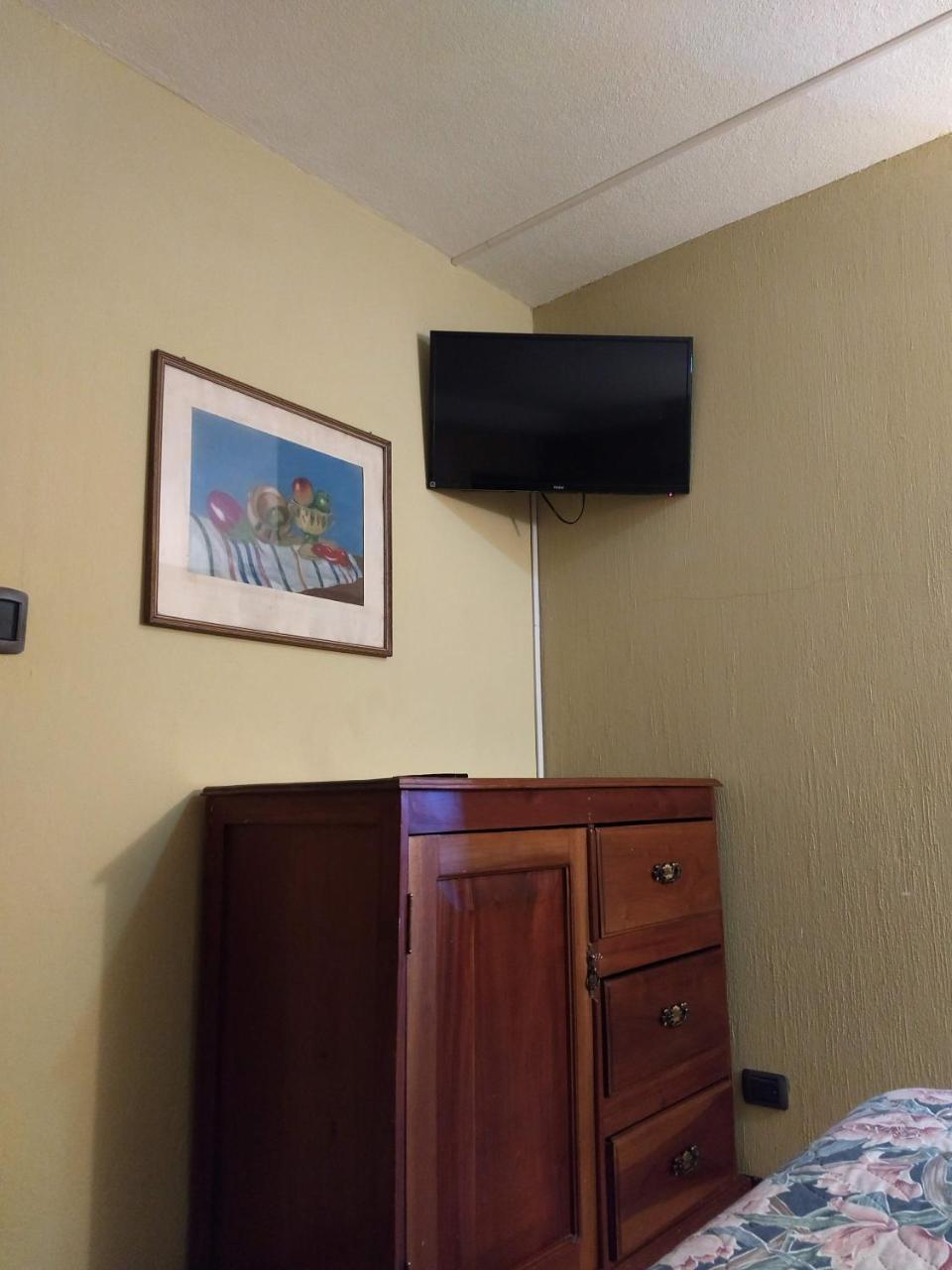Bed and Breakfast Give House Guatemala City Екстер'єр фото