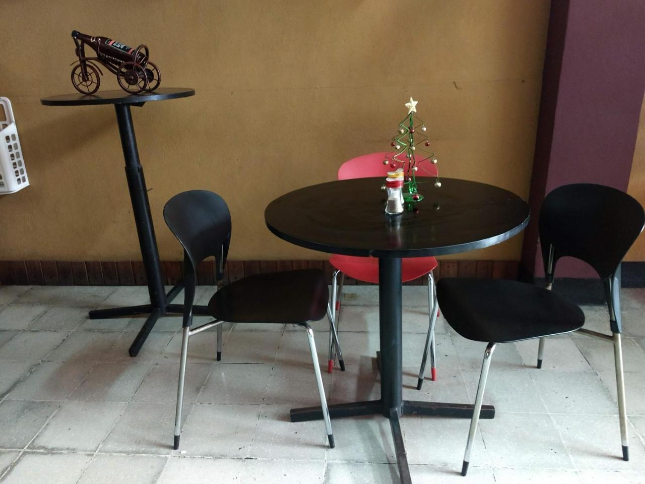 Bed and Breakfast Give House Guatemala City Екстер'єр фото
