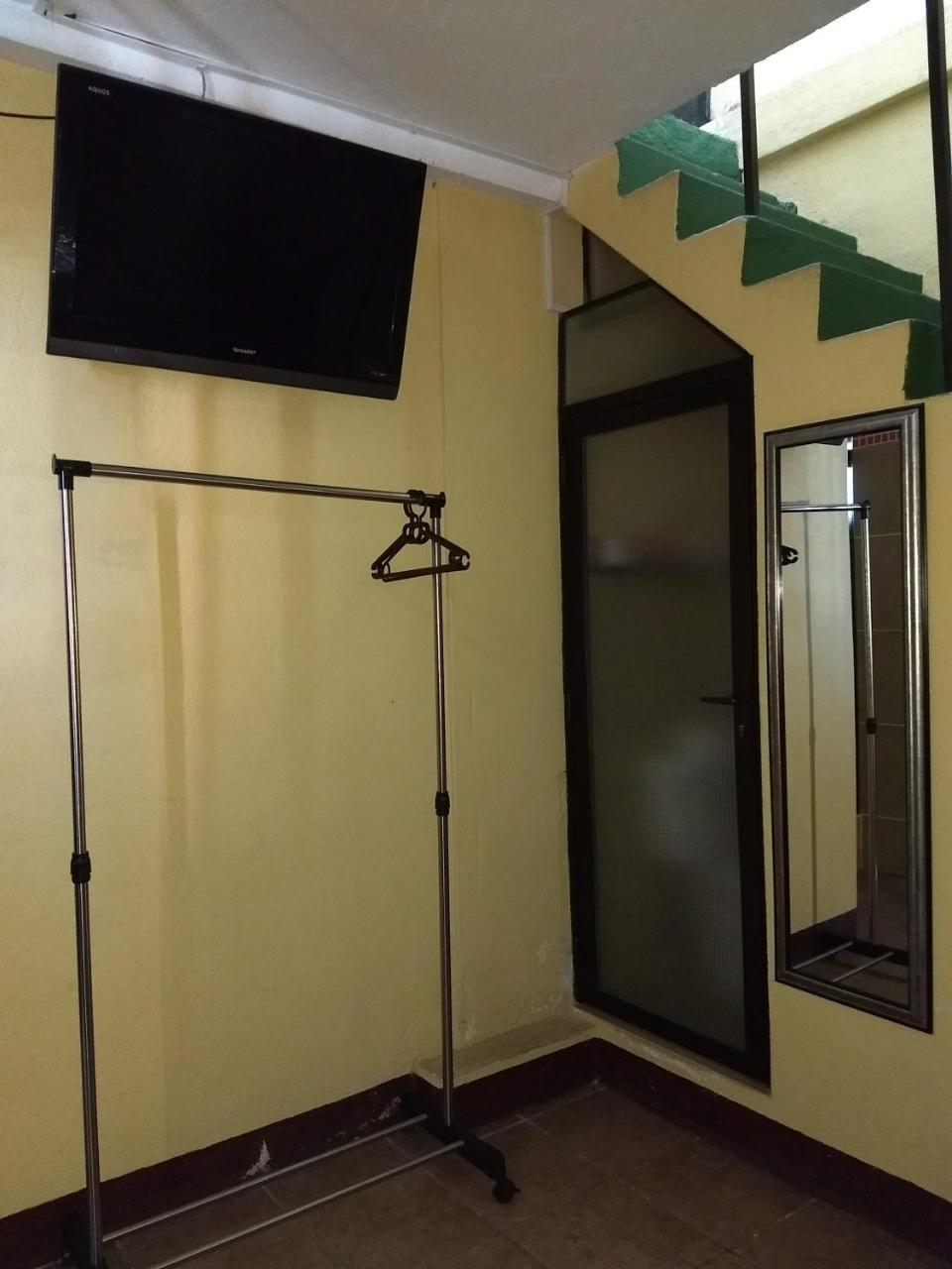 Bed and Breakfast Give House Guatemala City Екстер'єр фото